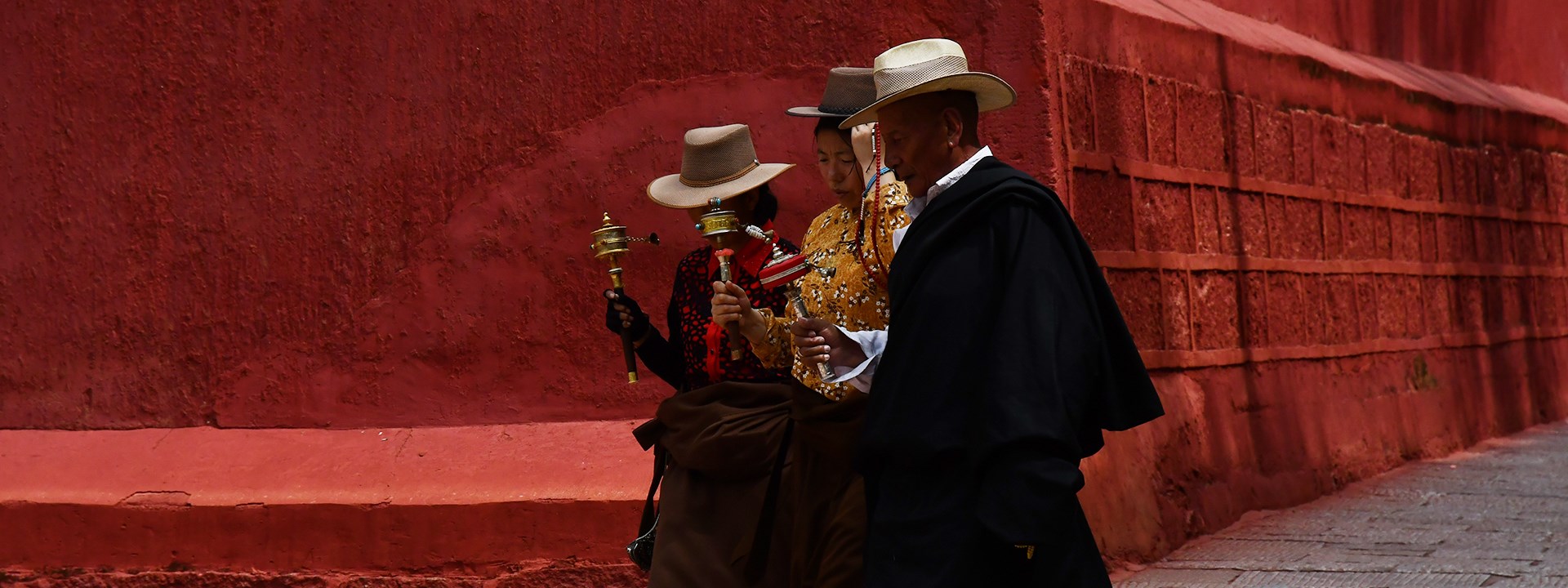 Relikte der Urmenschen von Tibet