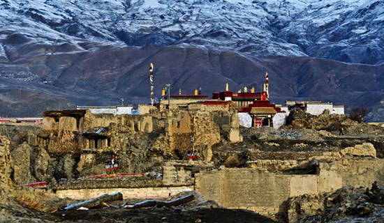 Ruine des Palastes Lhagyili