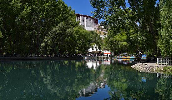 Teich des Drachenkönigs