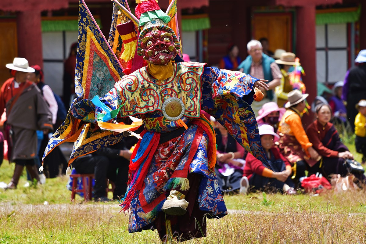 Maskentanz (Cham) Fest vom Huiyuan Tempel