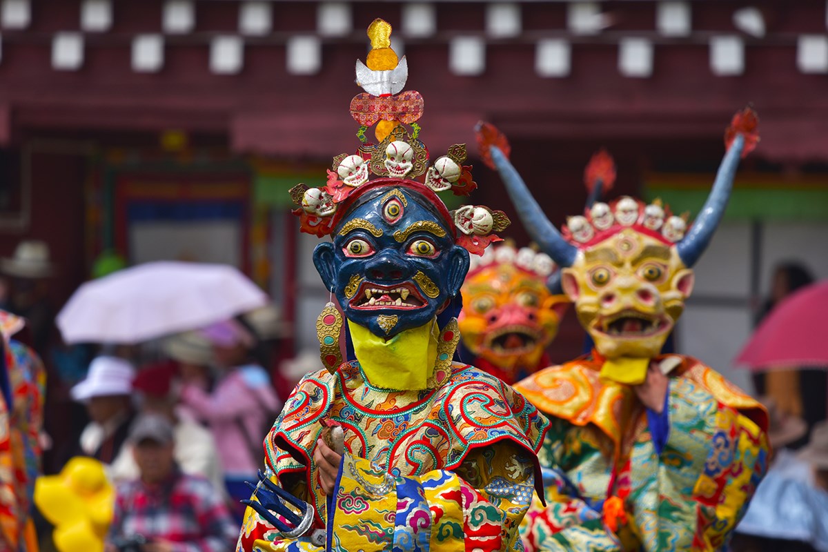 Maskentanz (Cham) Fest vom Huiyuan Tempel