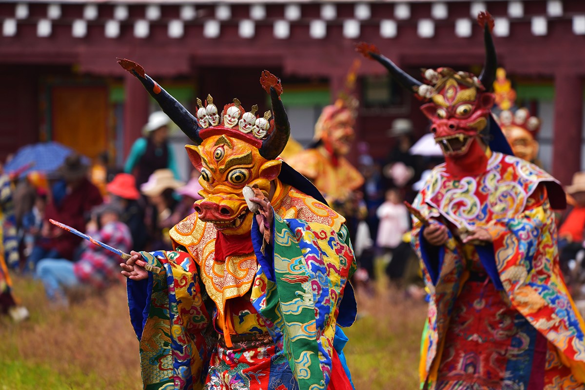Maskentanz (Cham) Fest vom Huiyuan Tempel
