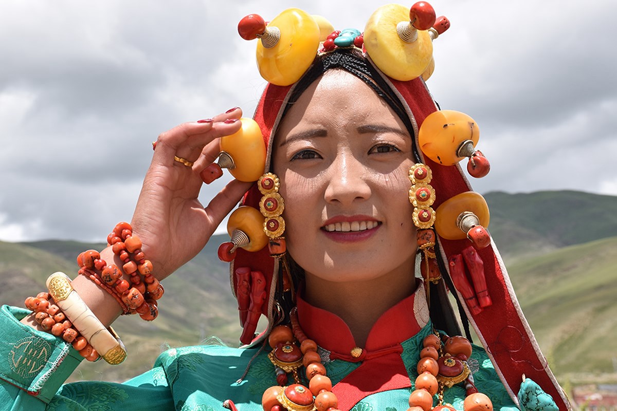 Pferderennenfest (Nomadenfest, Reiterfest) in Yushu