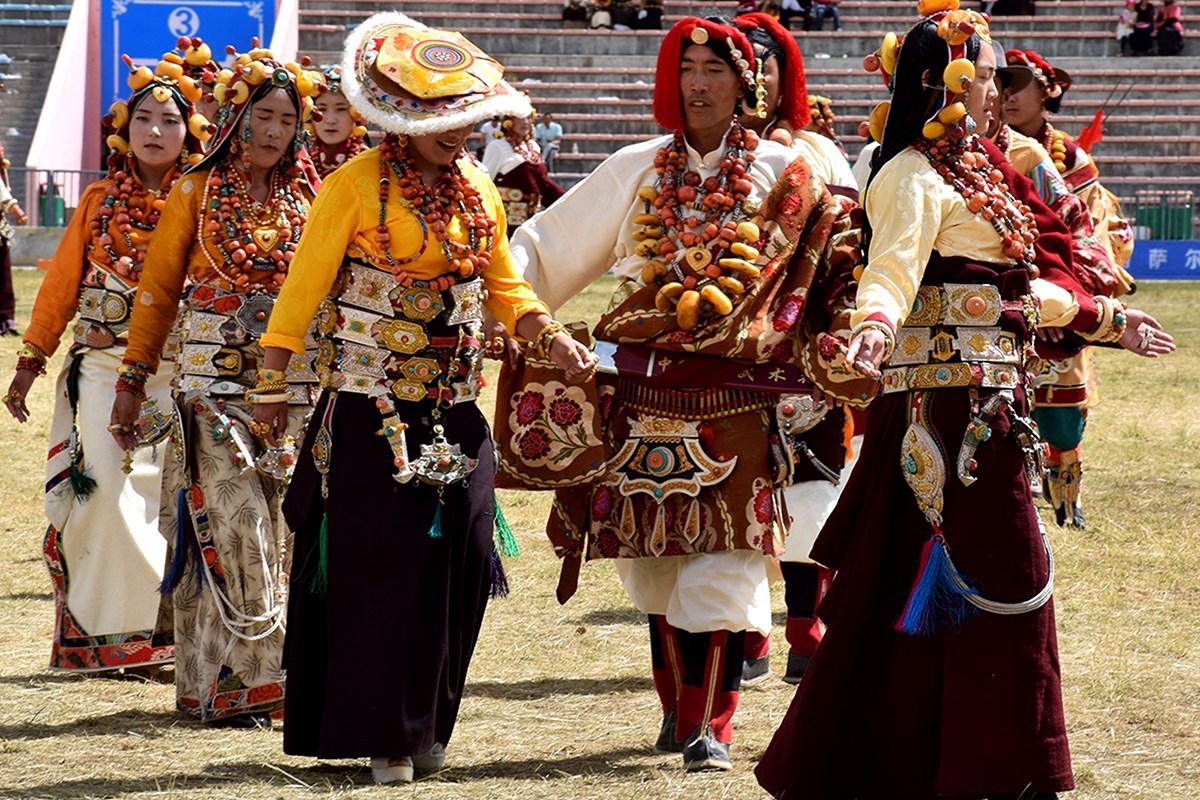 Pferderennenfest (Nomadenfest, Reiterfest) in Yushu