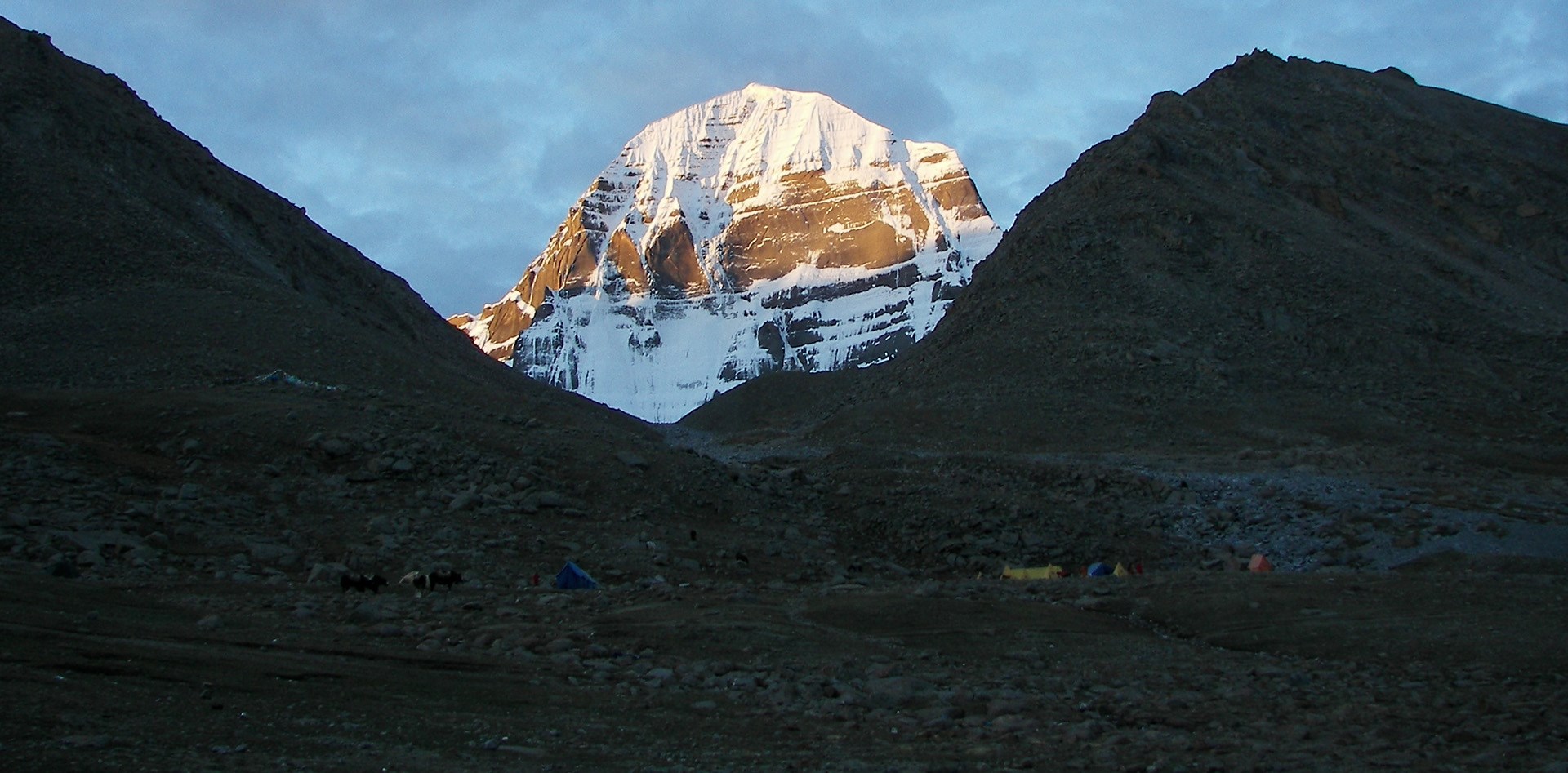 Tibet Trekking um Kailash mit Everest BC und Tsada