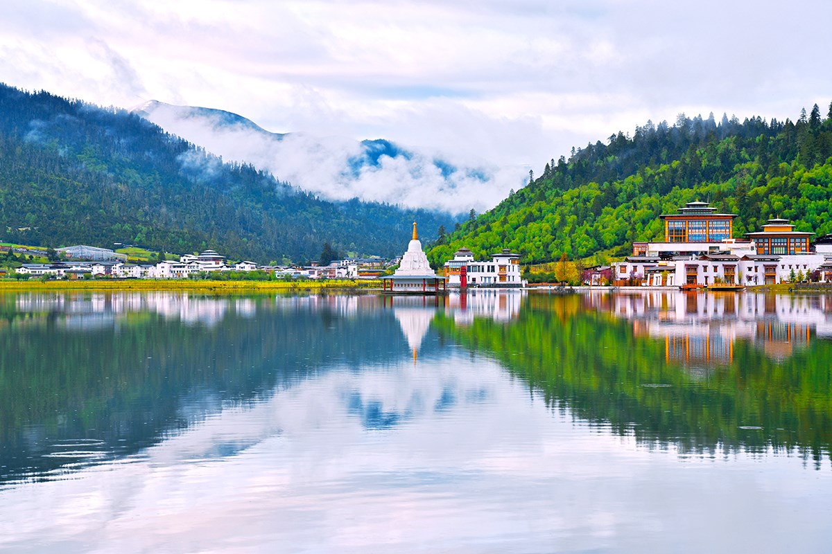 Lulang Dorf | Foto von Liu Bin