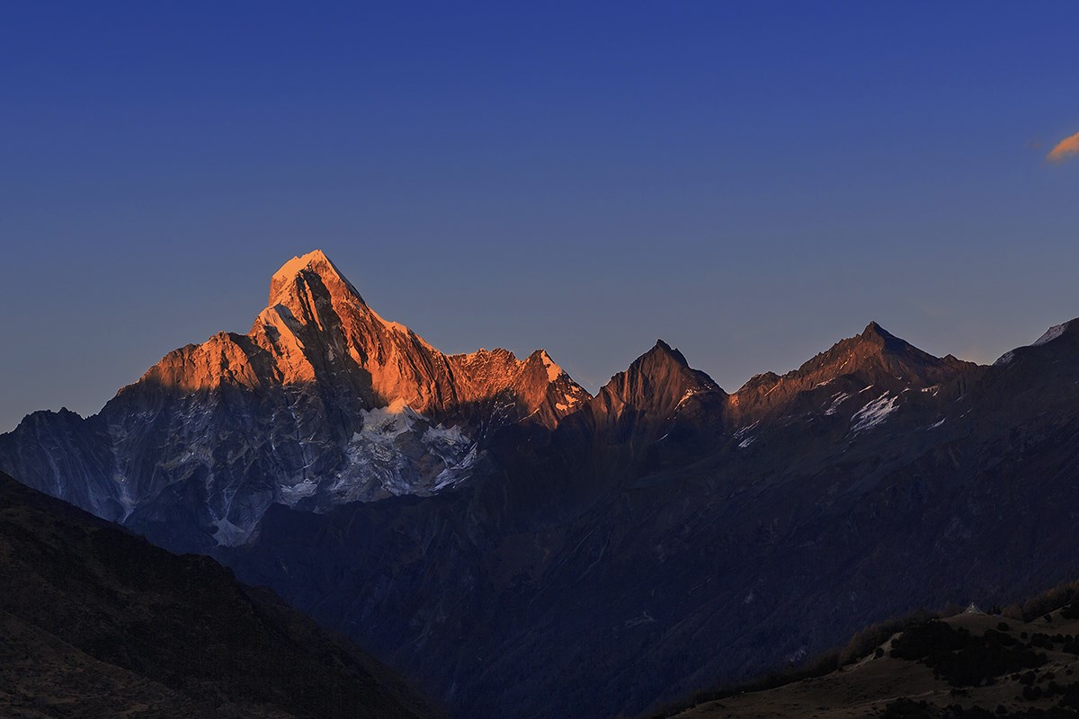 Sonnenuntergang vom Siguniang Berg | Foto von Min Zhao