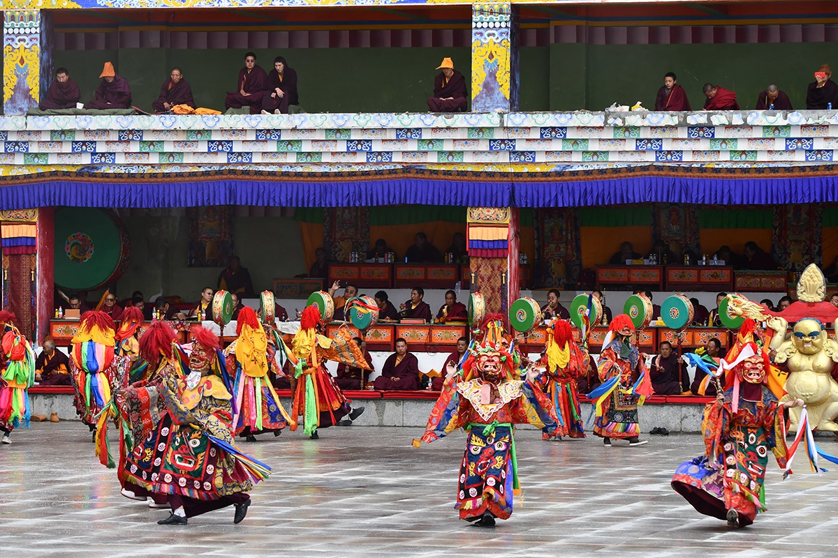 Mask Dance Festival at Katok Monastery | Foto von Liu Bin