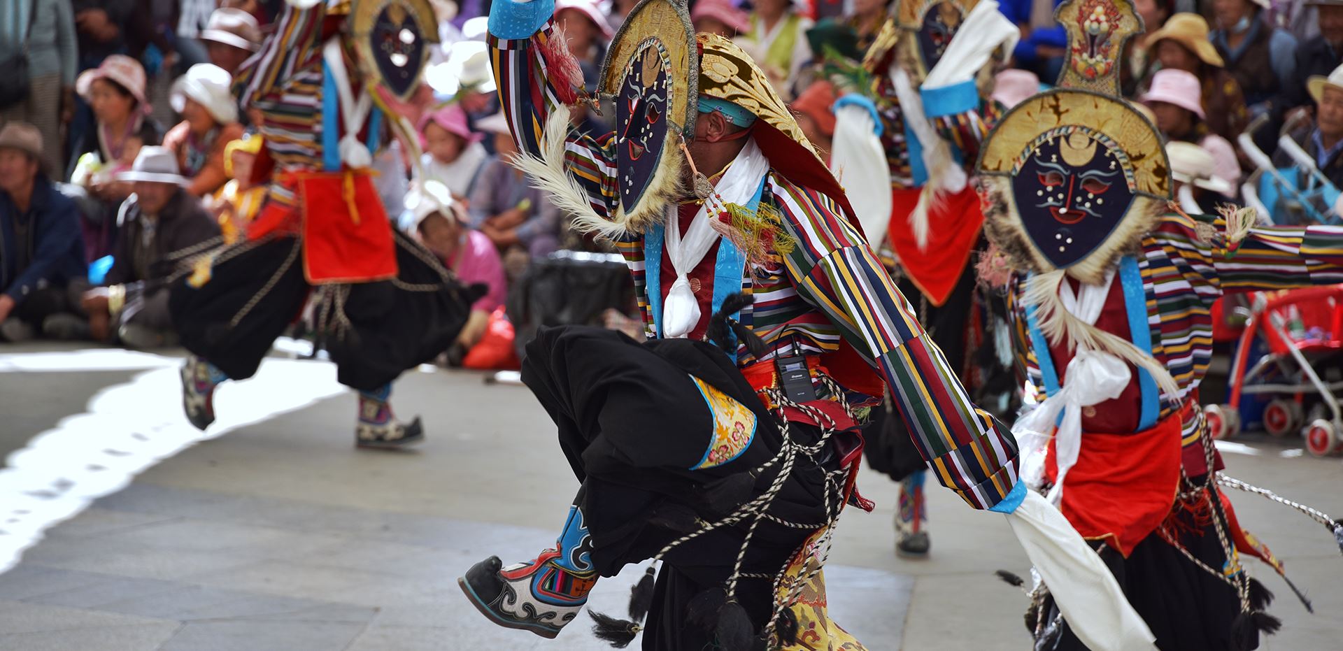 Tibetreise während des Shoton Festes in Lhasa und des Pferderennenfestes in Naqu 2021
