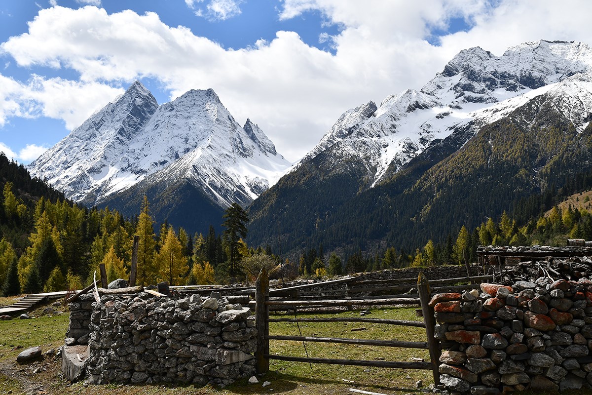 Siguniangshan Mountian | Foto von Liu Bin