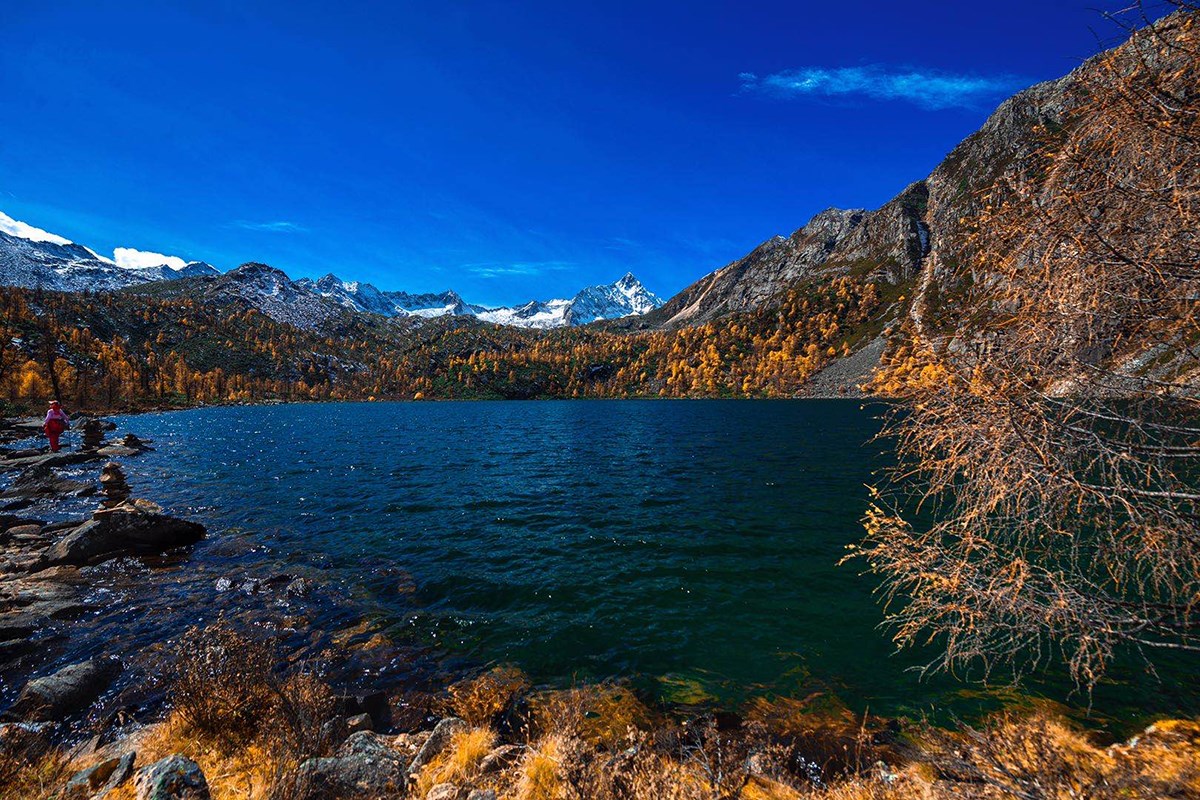 Huluhai See und Xiaqiangla Berg im Dangling Naturschutzgebiet 