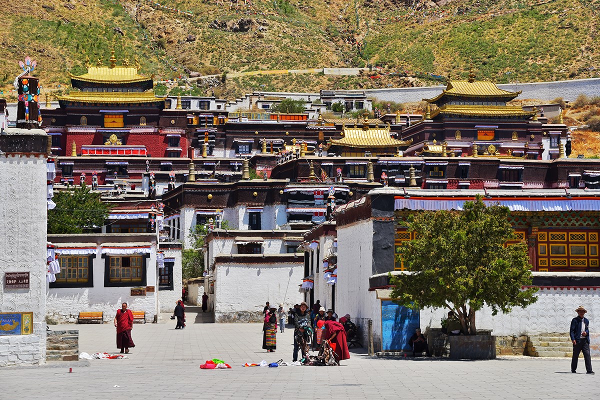Tashilunpo Kloster in Shigatse | Foto von Liu Bin