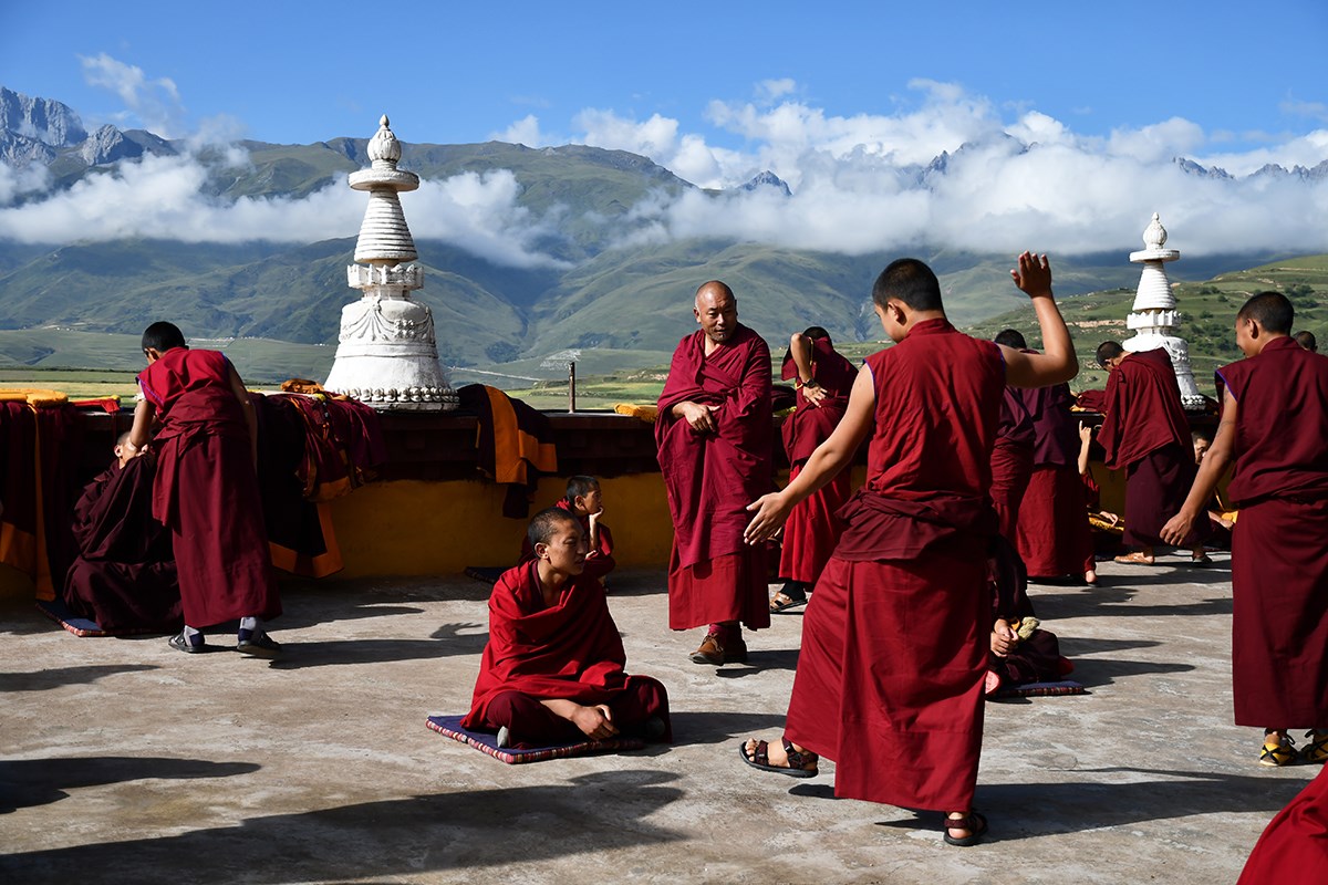 Debate in Ganzi Monastery | Foto von Liu Bin