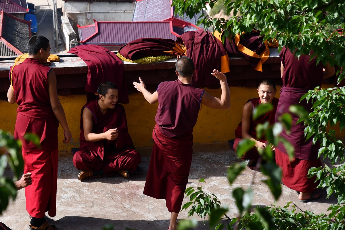 Debate in Ganzi Monastery | Foto von Liu Bin
